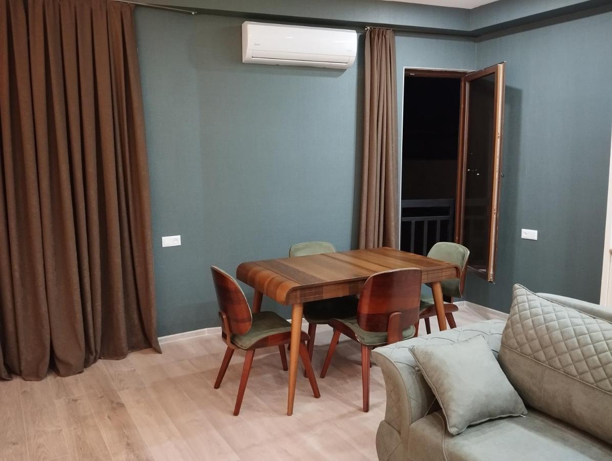 Apartament House Number 1 In Kutaisi Zewnętrze zdjęcie